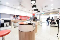 Lucky Plaza (D9), Retail #599555781